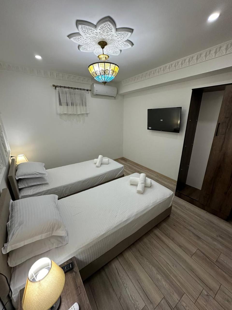 Everland Guest House Buxoro Ngoại thất bức ảnh