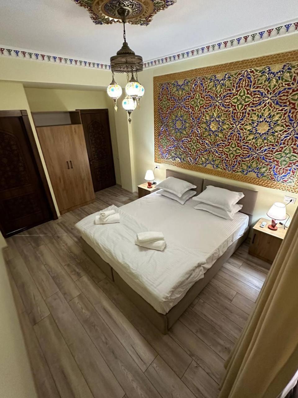 Everland Guest House Buxoro Ngoại thất bức ảnh