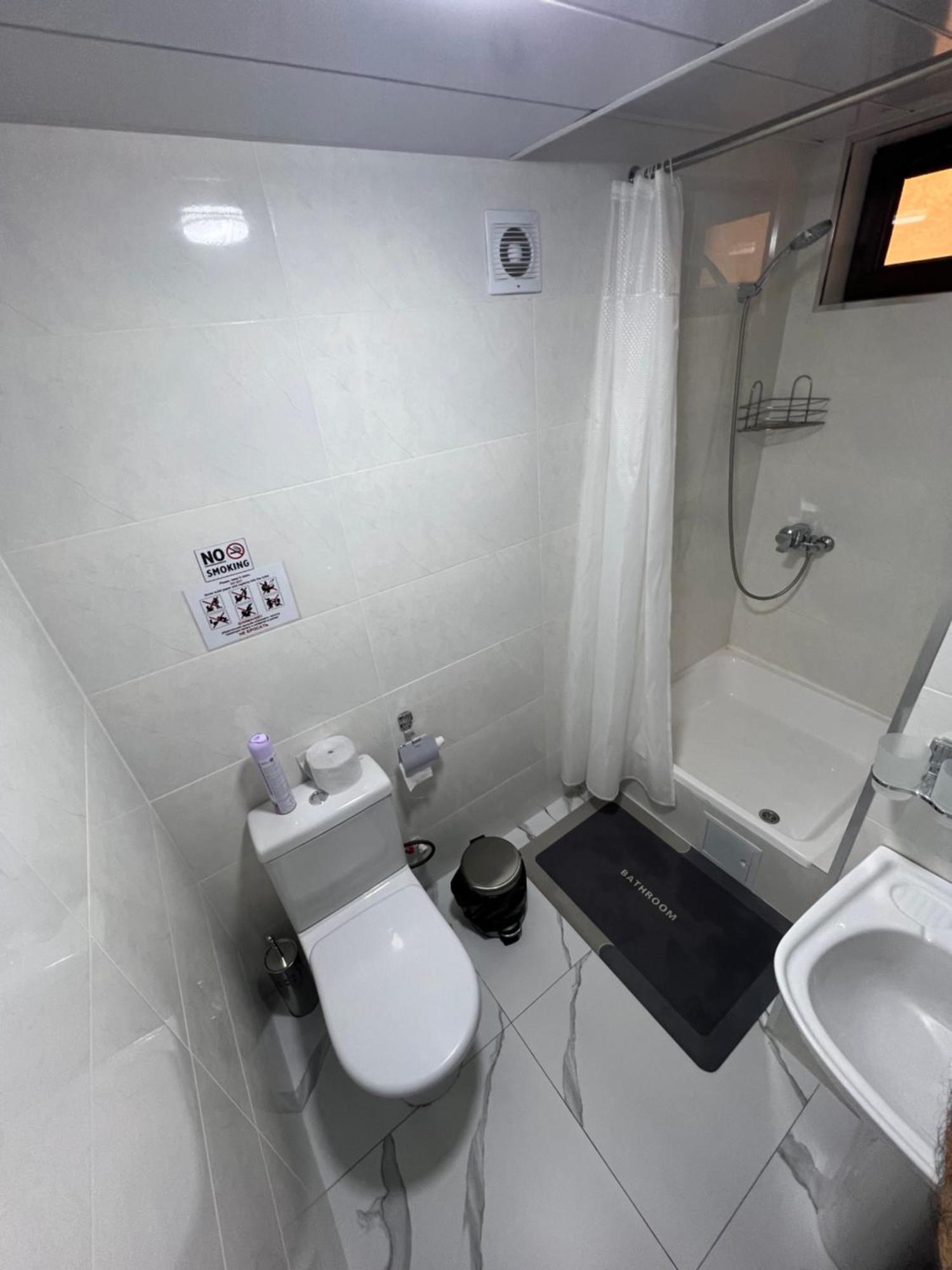 Everland Guest House Buxoro Ngoại thất bức ảnh