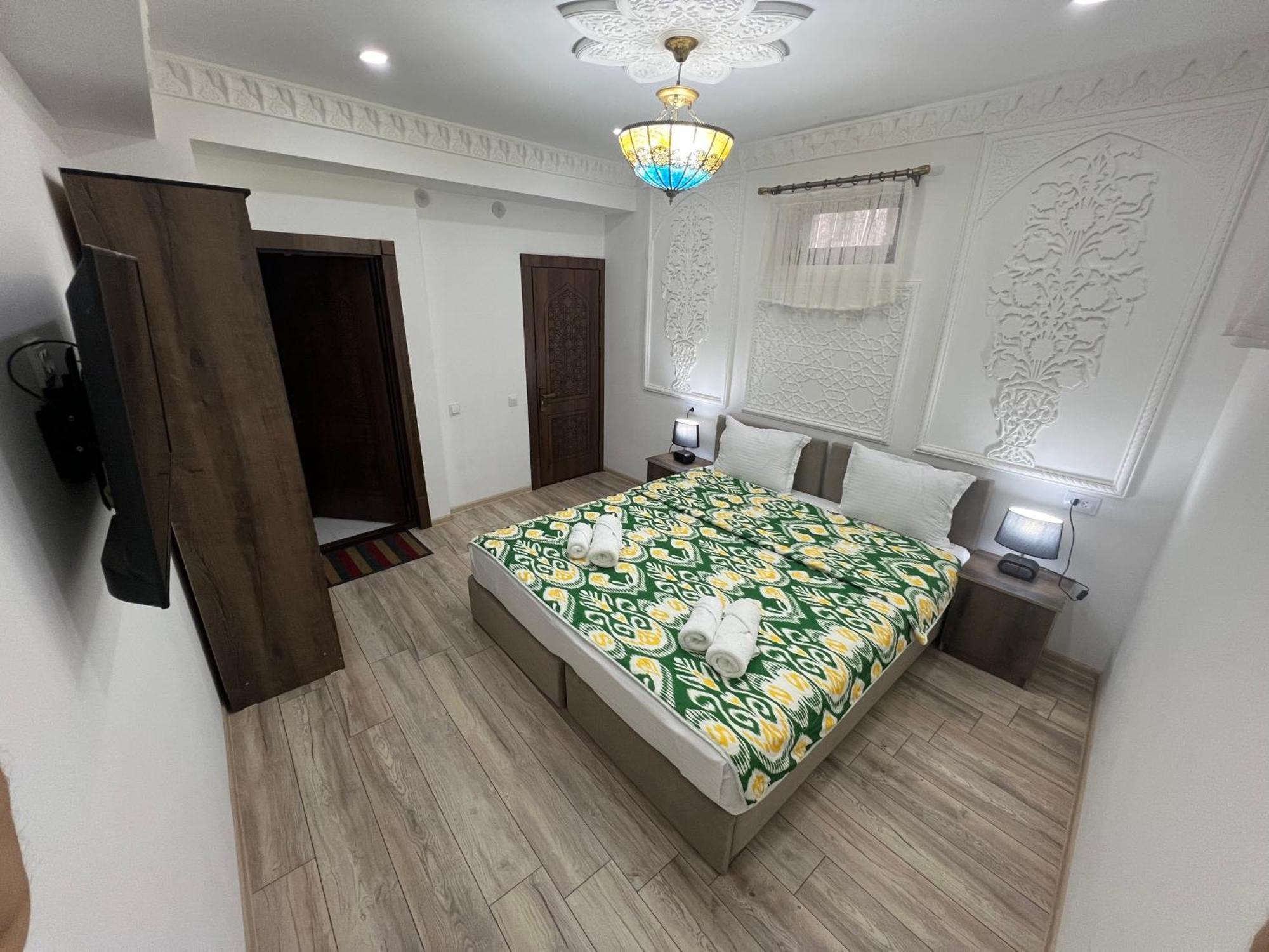Everland Guest House Buxoro Ngoại thất bức ảnh